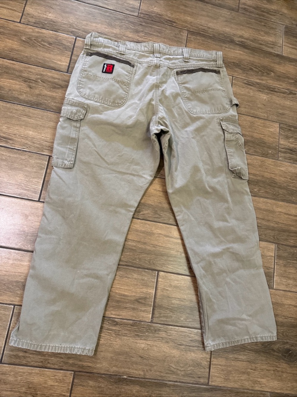 Wrangler Riggs Work Wear Pants Cargo Khaki Relaxed Fit 40X30 Mens